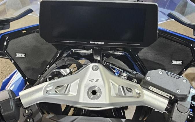 2026 BMW R 1300 RT