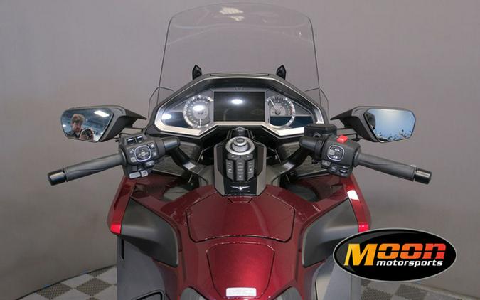 2023 Honda GOLDWING TOUR CANDY ARDENT RED TOUR CANDY ARDENT RED