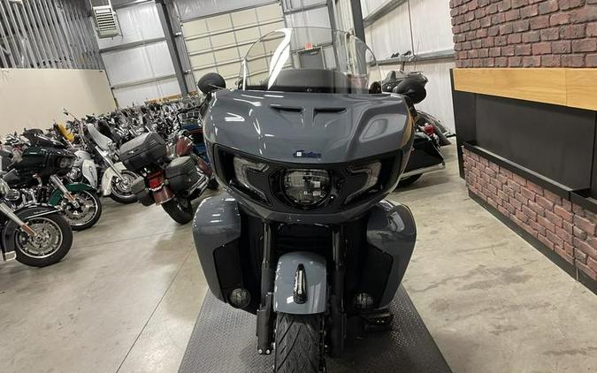 2024 Indian Motorcycle® Pursuit® Dark Horse® with PowerBand Audio Package Stealth Gray