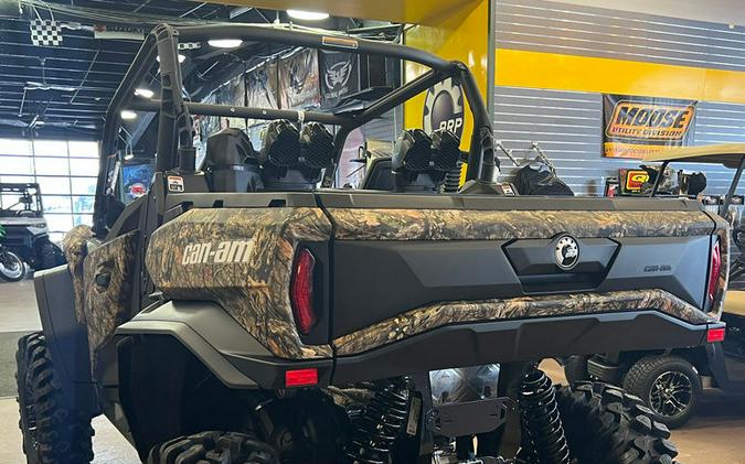 2023 Can-Am® Commander X mr 1000R Mossy Oak Break-Up Country Camo