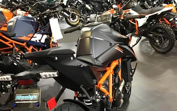 2026 KTM 1390 Super Duke R EVO