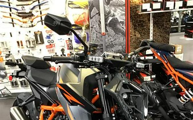 2026 KTM 1390 Super Duke R EVO