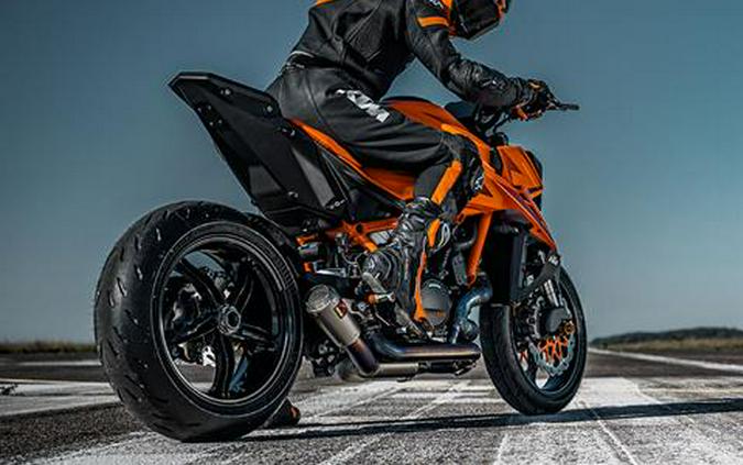 2026 KTM 1390 Super Duke R EVO
