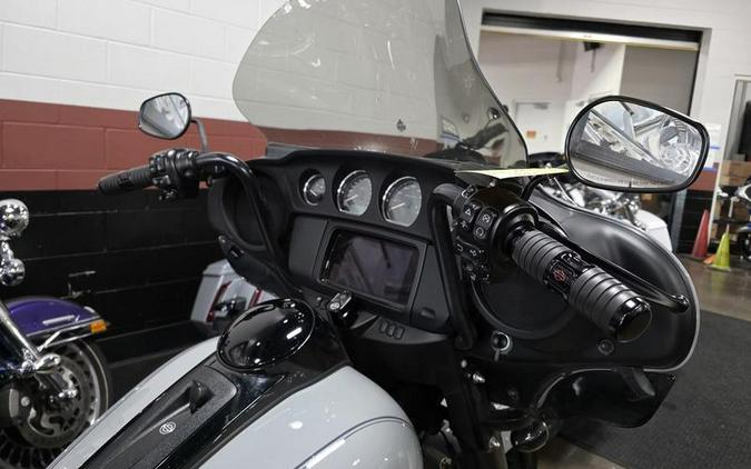2025 Harley-Davidson® FLHTCUTG - Tri Glide® Ultra