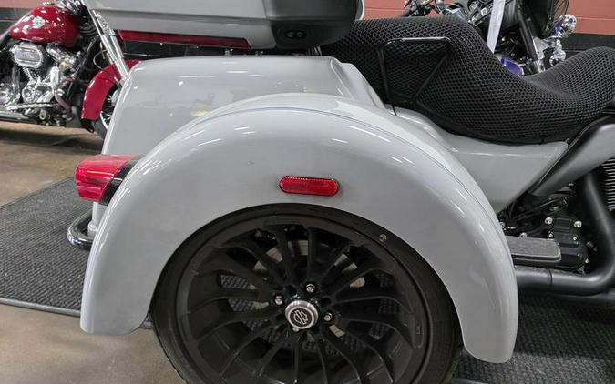 2025 Harley-Davidson® FLHTCUTG - Tri Glide® Ultra