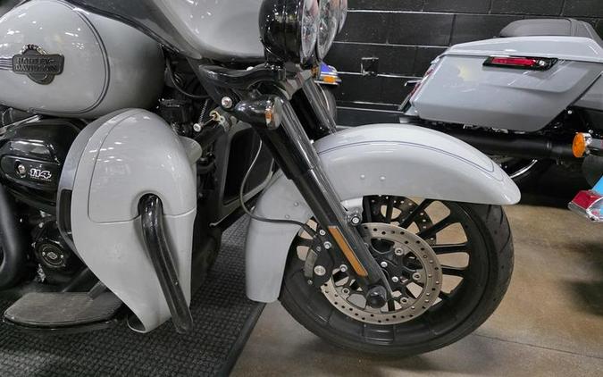 2025 Harley-Davidson® FLHTCUTG - Tri Glide® Ultra