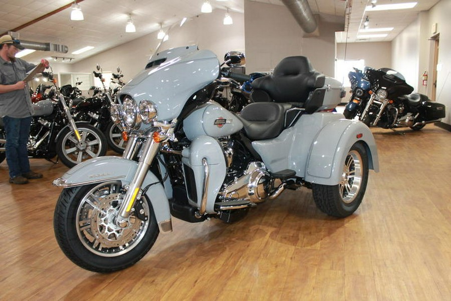 2024 Harley-Davidson® FLHTCUTG - Tri Glide® Ultra