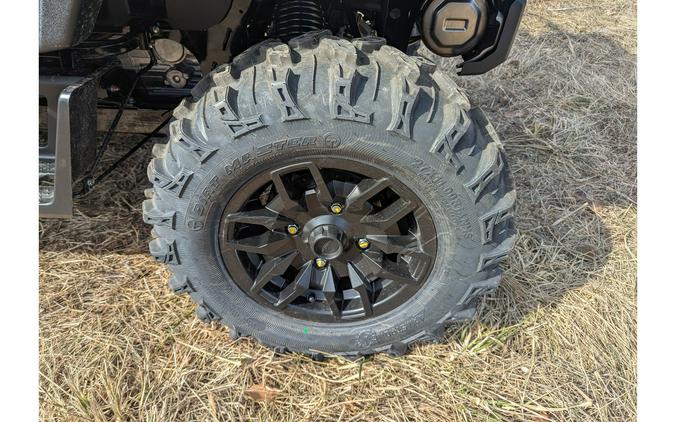 2025 Honda Pioneer 1000-6 Crew Deluxe