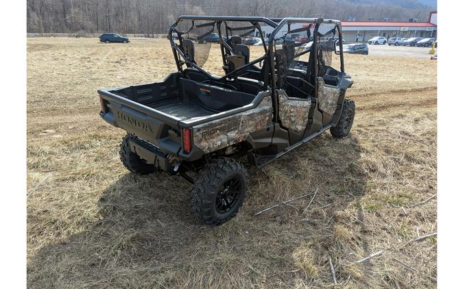 2025 Honda Pioneer 1000-6 Crew Deluxe