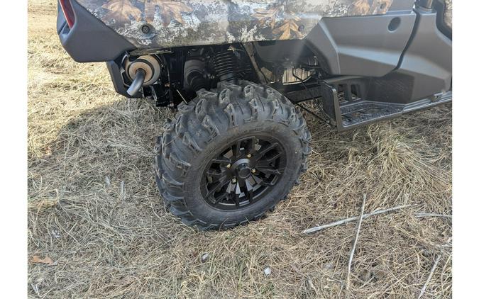 2025 Honda Pioneer 1000-6 Crew Deluxe