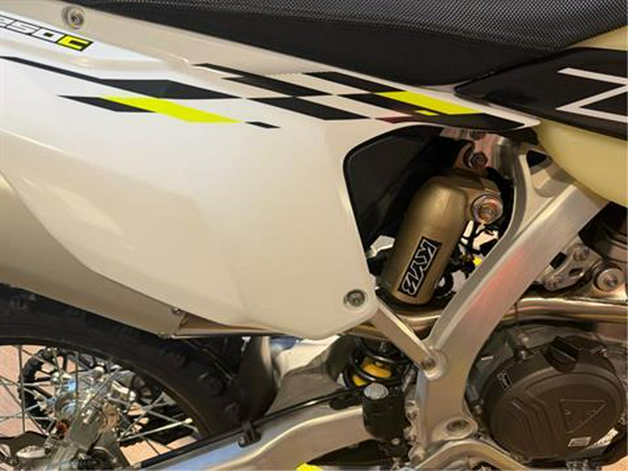 2026 Triumph TF 250-C