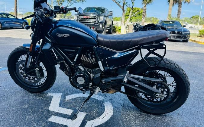 2024 Ducati Scrambler Nightshift (2G) Blue
