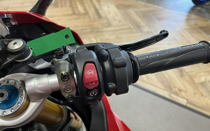 2025 Ducati Panigale V2 S