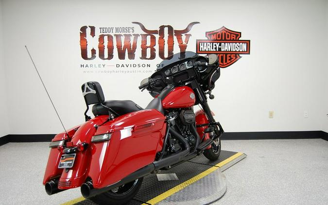 2022 Harley-Davidson Street Glide FLHXS - Special