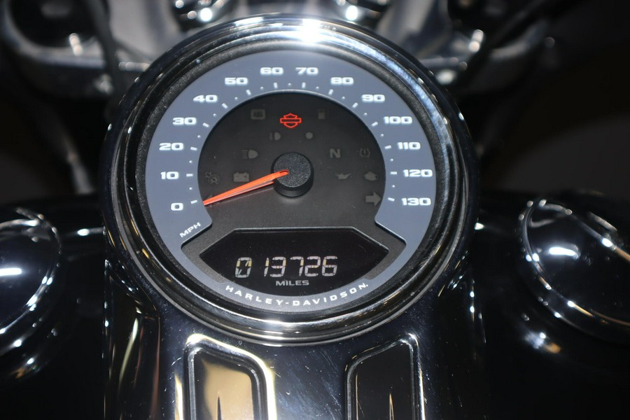 2019 Harley-Davidson Sport Glide – Vivid Black