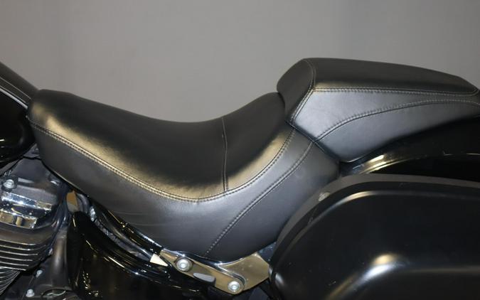 2019 Harley-Davidson Sport Glide – Vivid Black