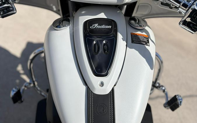 2018 Indian Motorcycle CHIEFTAIN LIMITED WHITE SMOKE 49ST
