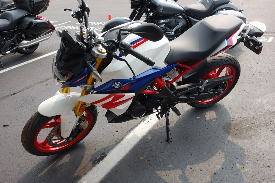 2023 BMW G310R