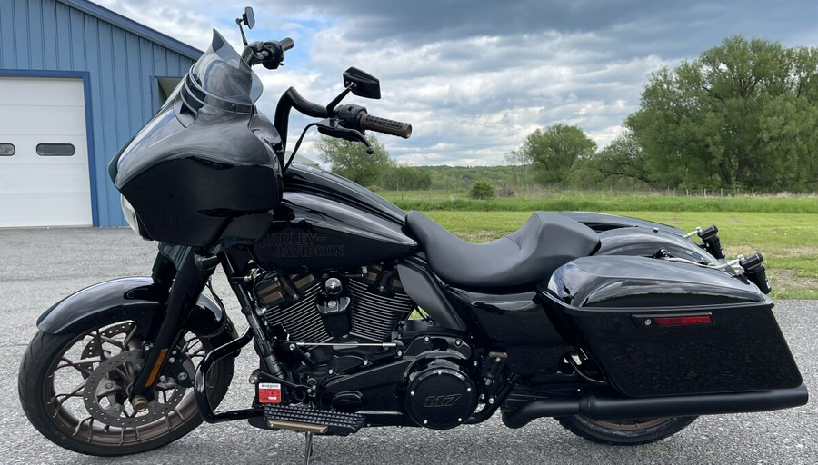 2022 Harley-Davidson Street Glide ST Vivid Black