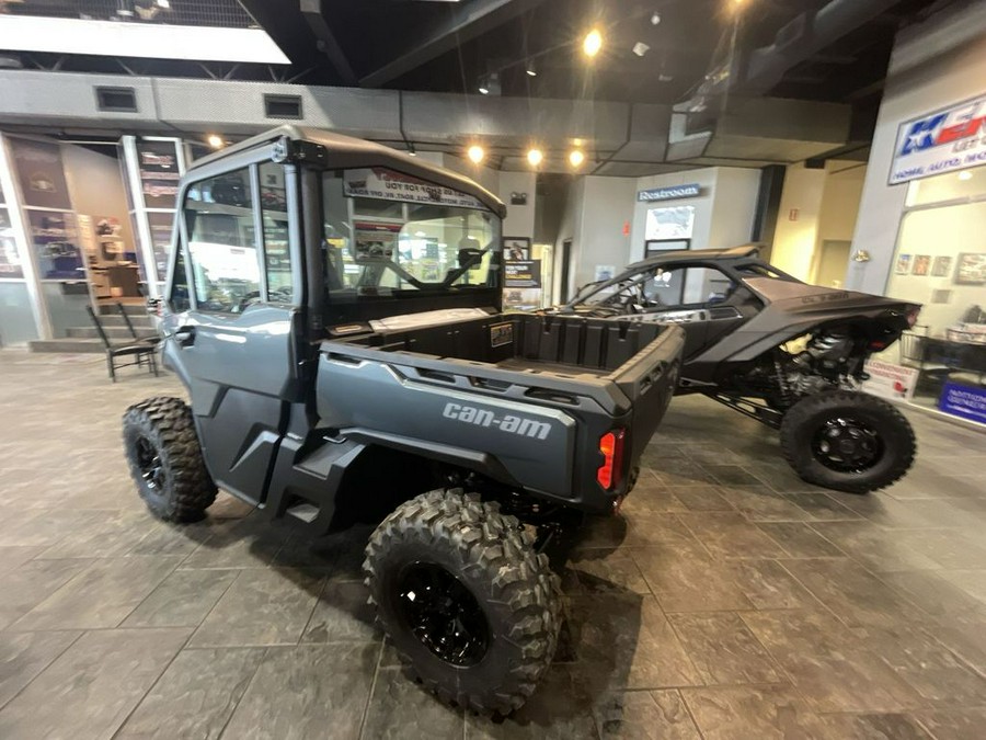 2024 Can-Am™ Defender Limited HD10