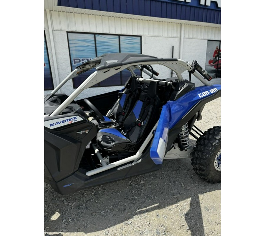 2023 Can-Am™ Maverick X3 RS TURBO RR 72