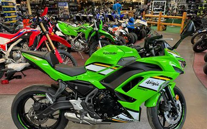 2025 Kawasaki Ninja 650 KRT Edition ABS