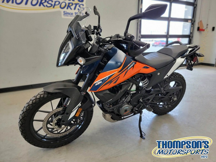 2022 KTM Adventure 390