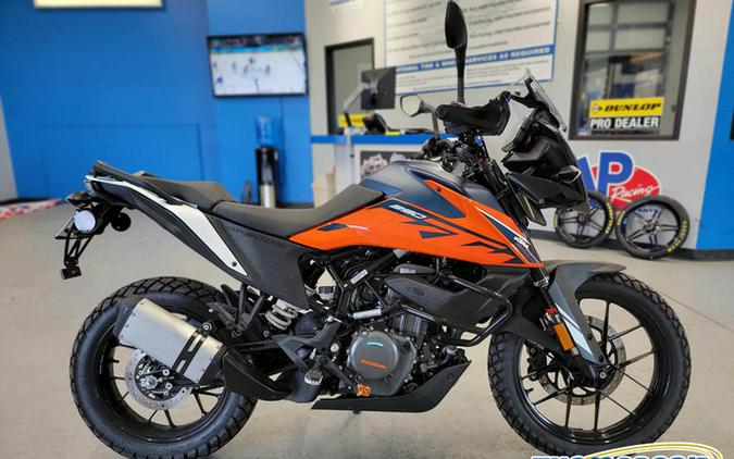 2022 KTM Adventure 390