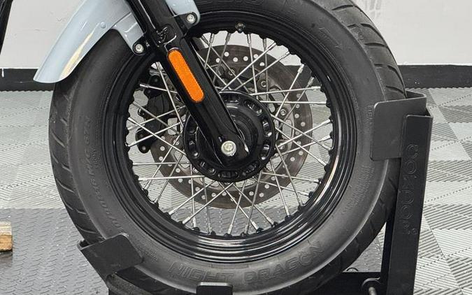 2024 Indian Motorcycle® Chief Bobber Dark Horse® Storm Gray