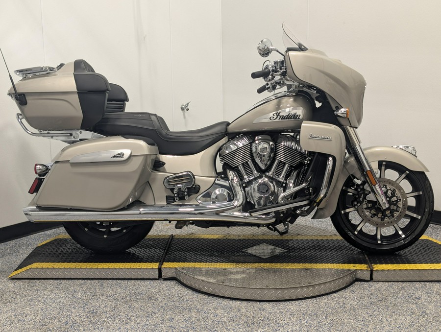 2025 Indian Motorcycle Roadmaster Limited 116 W/AUDIO UPGRADE