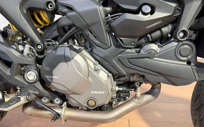 2023 Ducati MONSTER PLUS