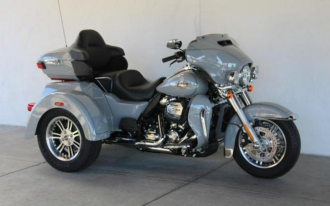 2024 Harley-Davidson® FLHTCUTG - Tri Glide® Ultra