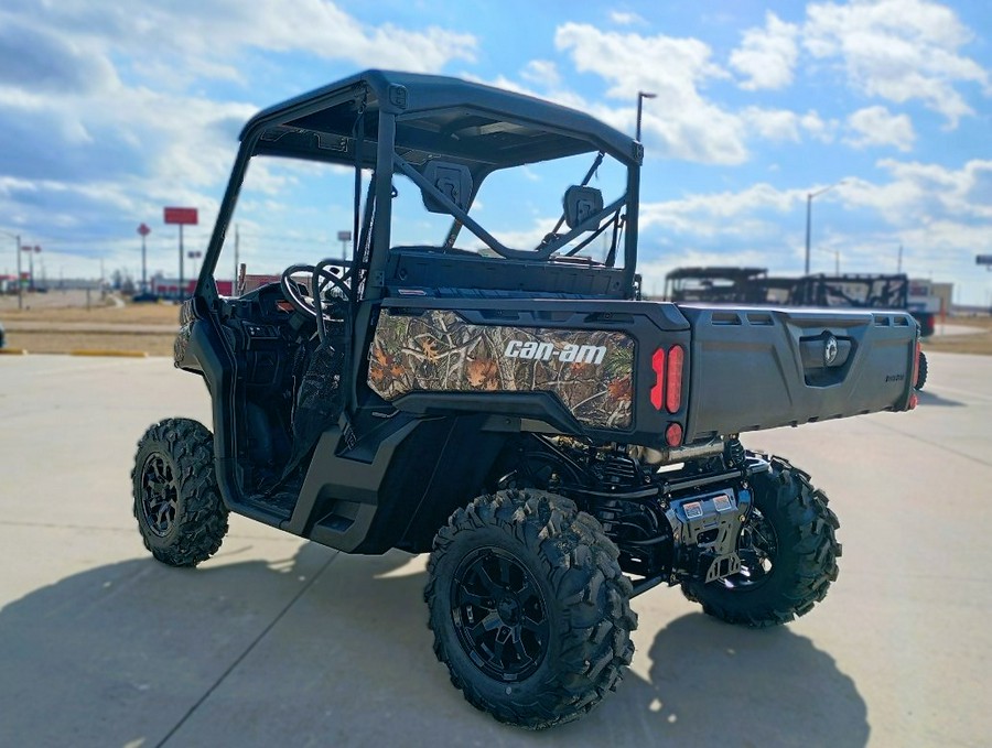 2024 Can-Am Defender XT HD10 Camo