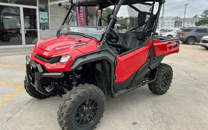 2025 Honda® Pioneer 1000 Deluxe