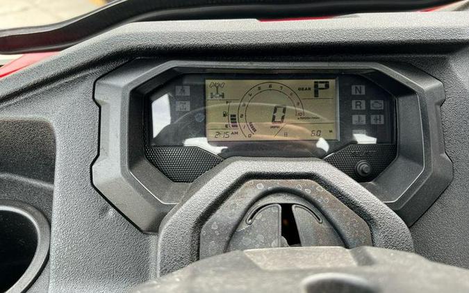 2025 Honda® Pioneer 1000 Deluxe