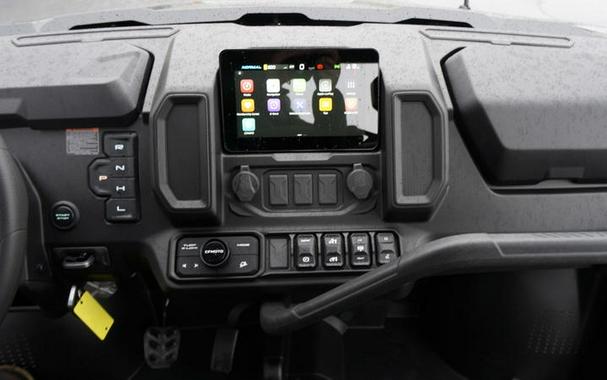 2025 CFMOTO UFORCE U10 Pro