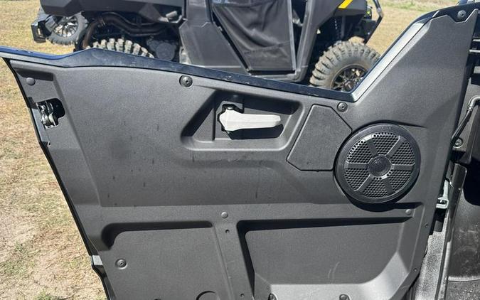 2026 Yamaha Wolverine Rmax4 1000 Xt-R