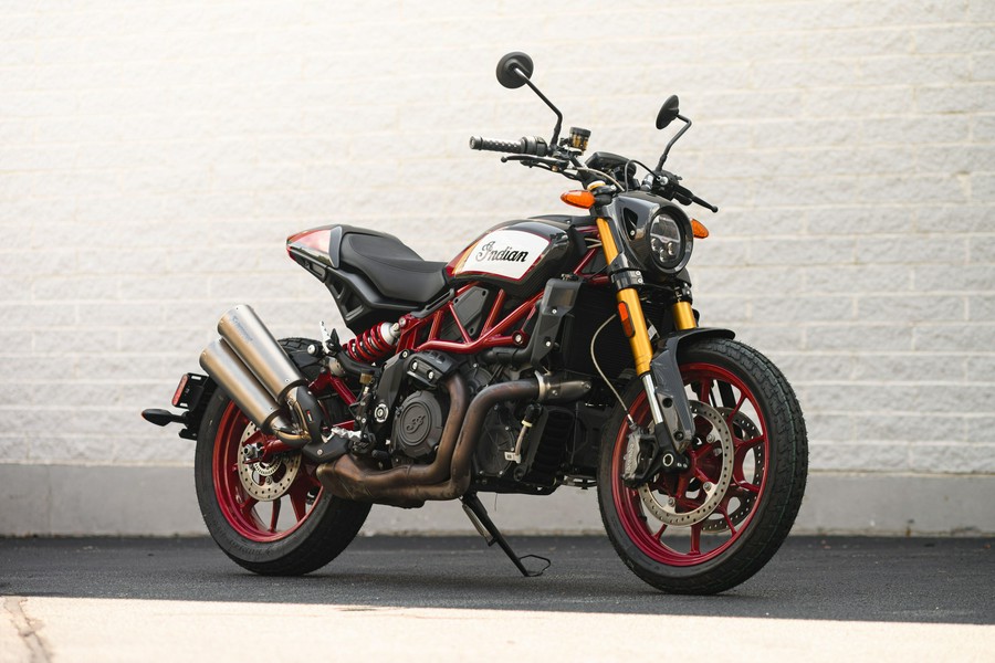2022 Indian Motorcycle FTR Championship Edition Carbon Fiber with Racing Graphics