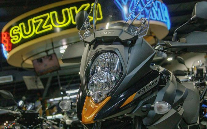 2024 Suzuki V-Storm 650XT