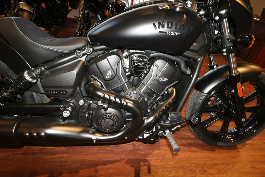 2025 Indian Motorcycle® Sport Scout® Limited +Tech Black Smoke