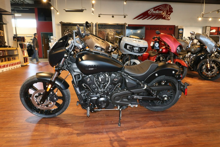 2025 Indian Motorcycle® Sport Scout® Limited +Tech Black Smoke