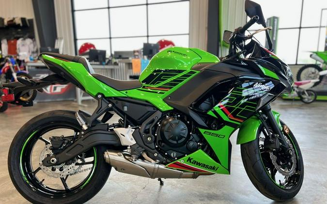 2023 Kawasaki Ninja 650 Review [14 Fast Facts]