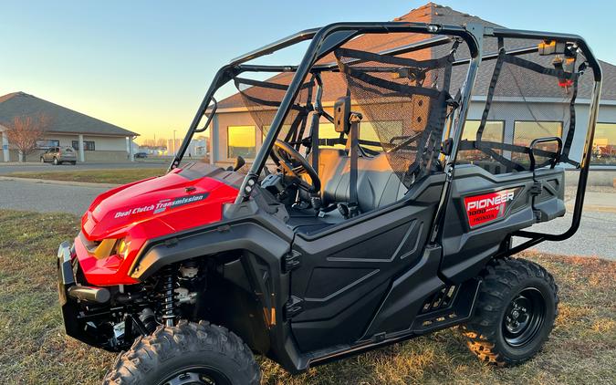 2023 Honda Pioneer 1000-5