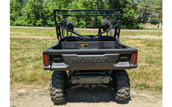 2025 Honda Pioneer 1000 Deluxe