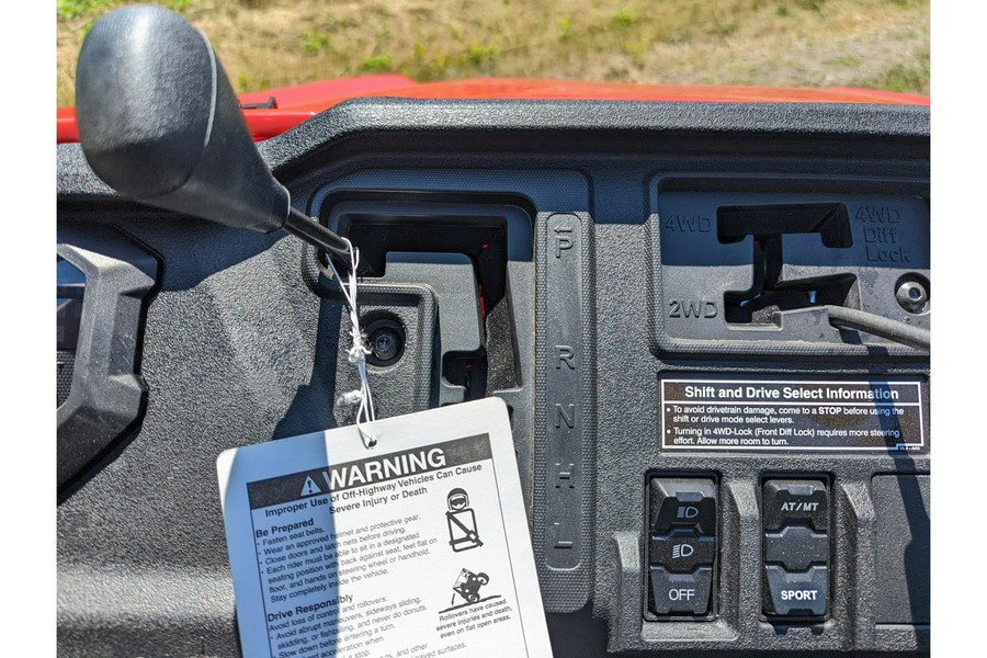 2025 Honda Pioneer 1000 Deluxe