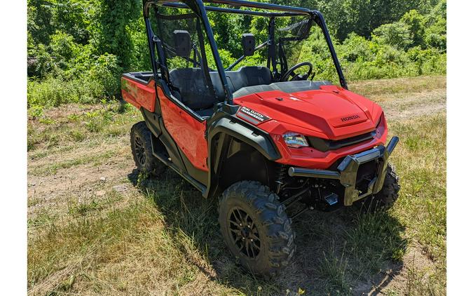 2025 Honda Pioneer 1000 Deluxe