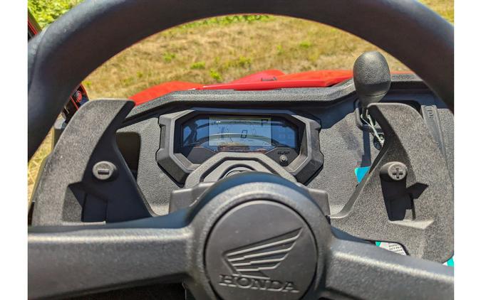 2025 Honda Pioneer 1000 Deluxe
