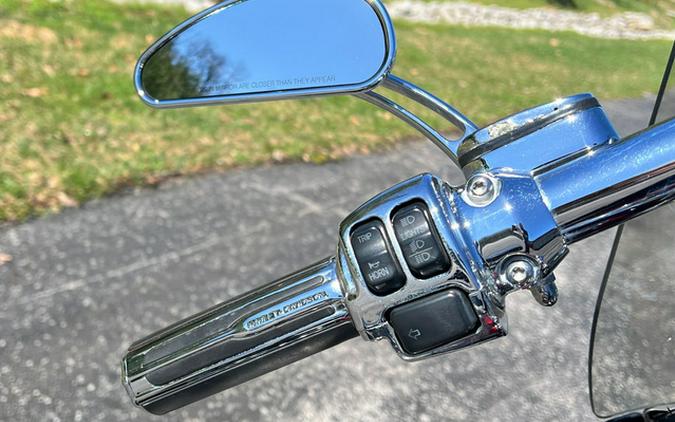2012 Harley-Davidson FLSTSE3 - CVO Softail Convertible