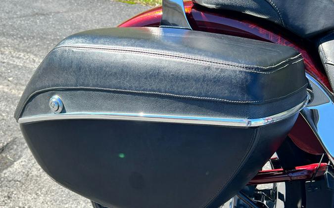 2012 Harley-Davidson FLSTSE3 - CVO Softail Convertible