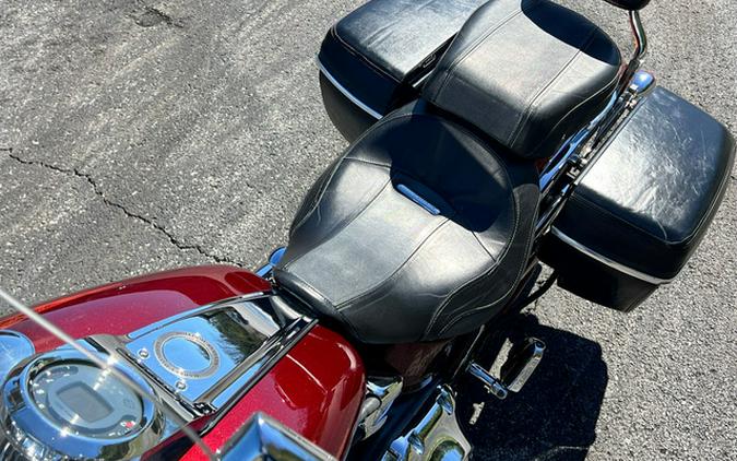 2012 Harley-Davidson FLSTSE3 - CVO Softail Convertible